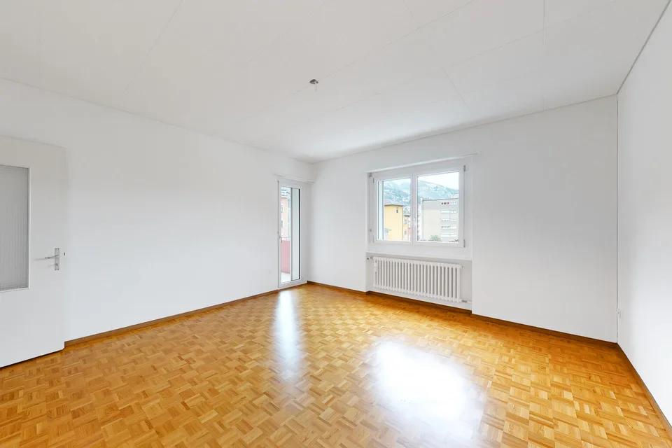 Elegant, bright and renovated with castle view