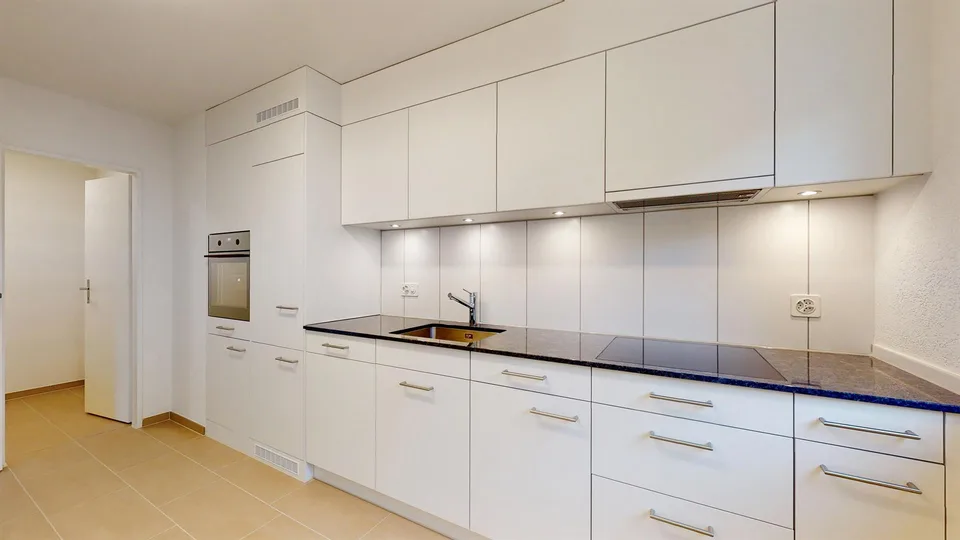 Move in & feel good, high-quality equipment & great location!