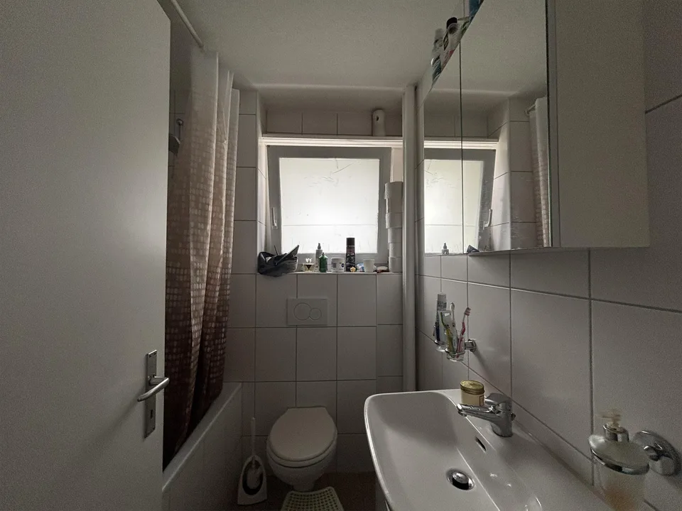 Helle und moderne 3,5-Zimmer-Wohnung in Nidau