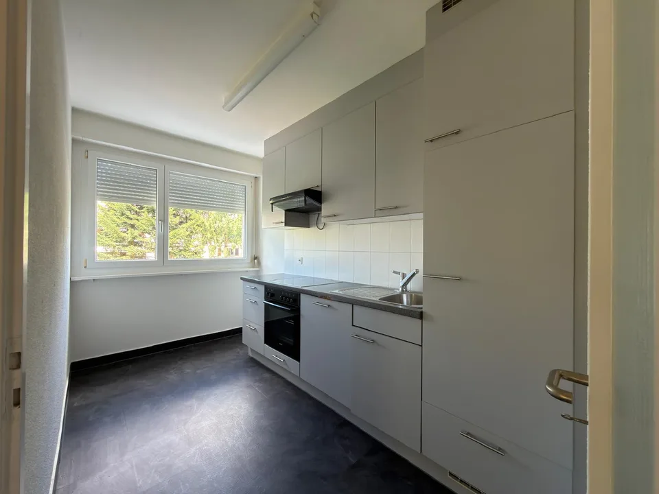 Helle 2-Zimmerwohnung im 2. Obergeschoss  Lyss-Strasse 101, 2560 Nida