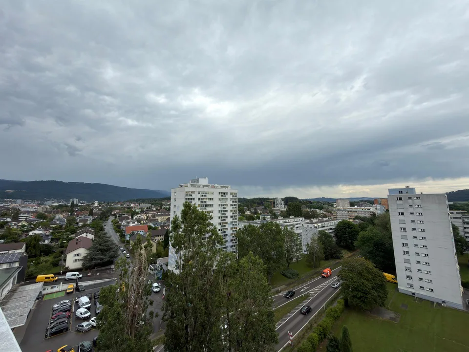 Grosszügige 4,5-Zimmer-Attikawohnung mit weitläufiger Panoramaterrasse – foto 9 di 13