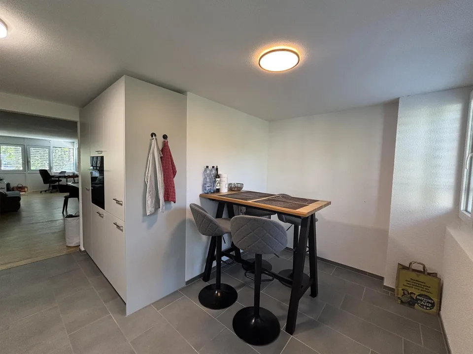 Helle, renovierte 4.5-Zimmer-Wohnung im 1. Obergeschoss