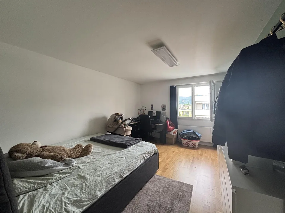 Helle und moderne 3,5-Zimmer-Wohnung in Nidau