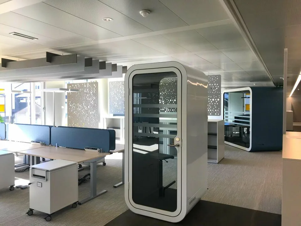 Grand plateau de bureaux de 850 m2 divisibles 450 m2 Gare CFF Morges !