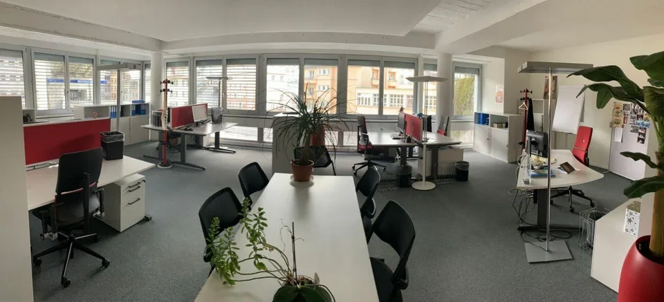 Surfaces de bureau divisibles de 450 à 1400 m2 à louer à Pont Bessi... – foto 8 di 11