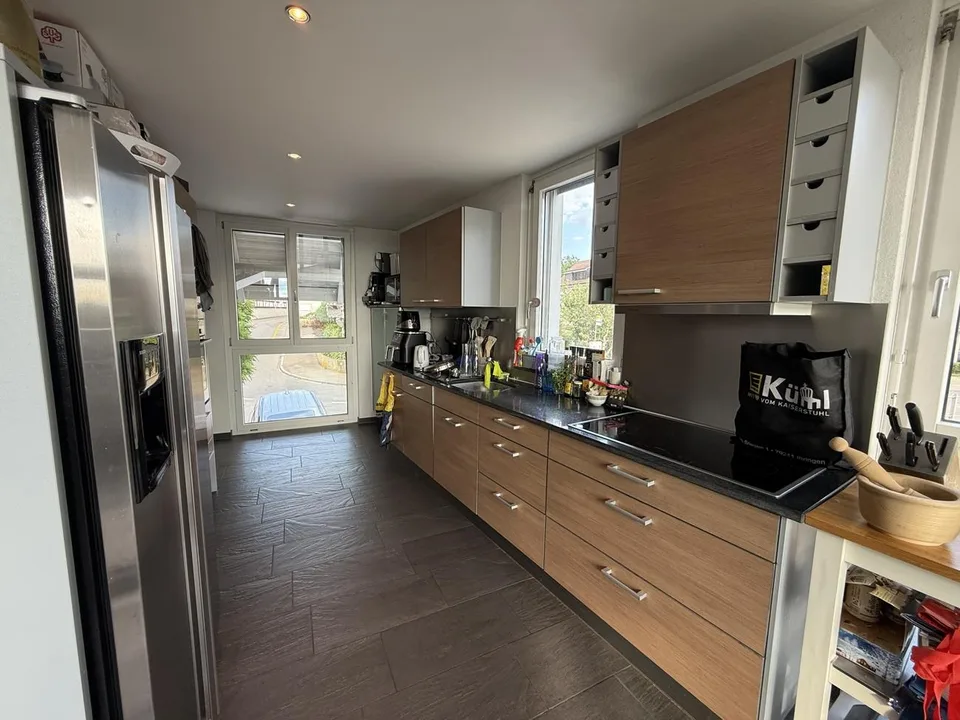 Charmanter 5.5-Zimmer-Hausteil in Stetten SH zu vermieten.