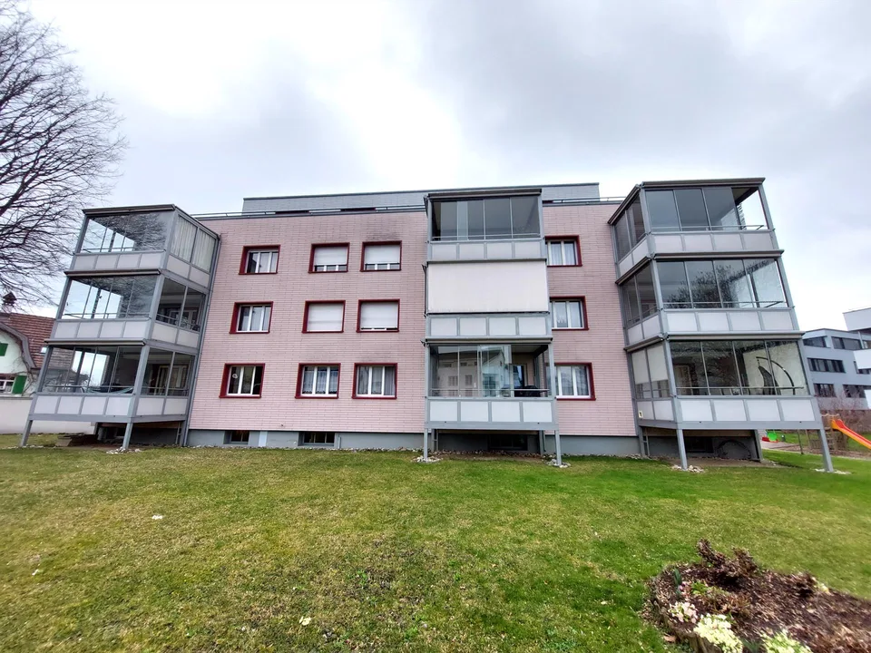 Günstige 2 Zimmer Wohnung im Herzen von Münchwilen