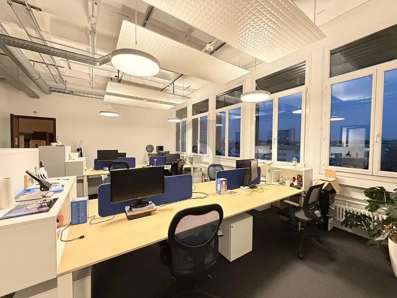 INDÉPENDANT, CALME & CENTRAL