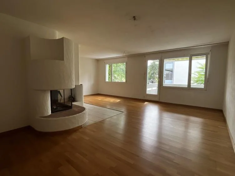 Ihr neues Zuhause in Embrach - helle 4 1/2-Zimmerwohnung mit Cheminée