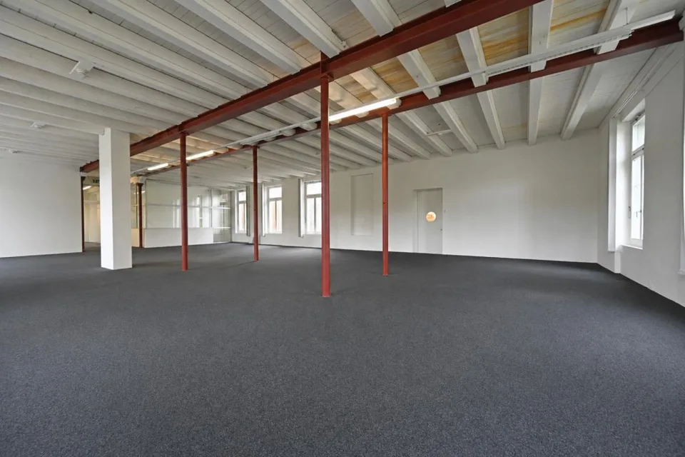 254 m² Bürofläche