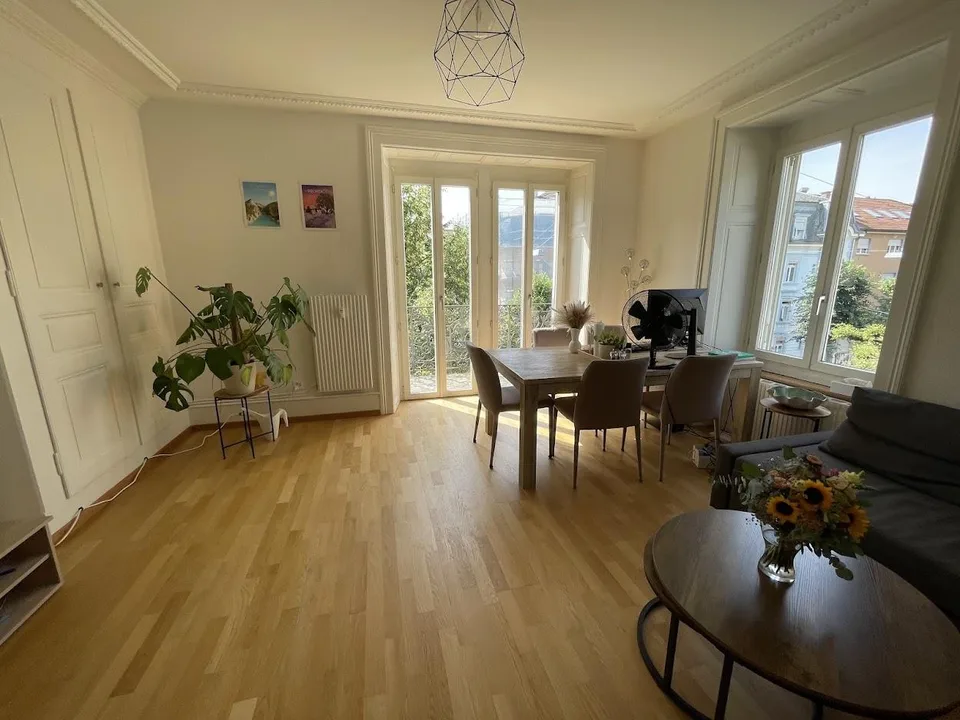 Wunderschöne 3 1/2 Zimmer Wohnung mit Balkon zu vermieten