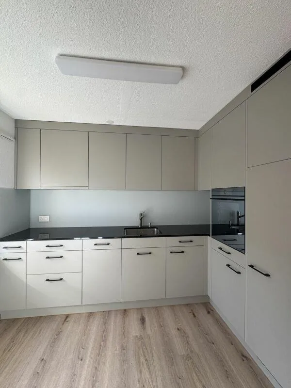 Moderne 2.5-Zimmer-Wohnung an zentraler Lage