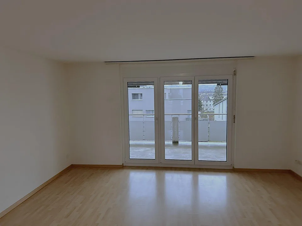 Zentral gelegene 4.5-Zimmer-Wohnung zu vermieten