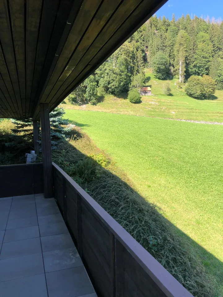 Wohnung mit Traumhafter Aussicht und ruhiger Lage