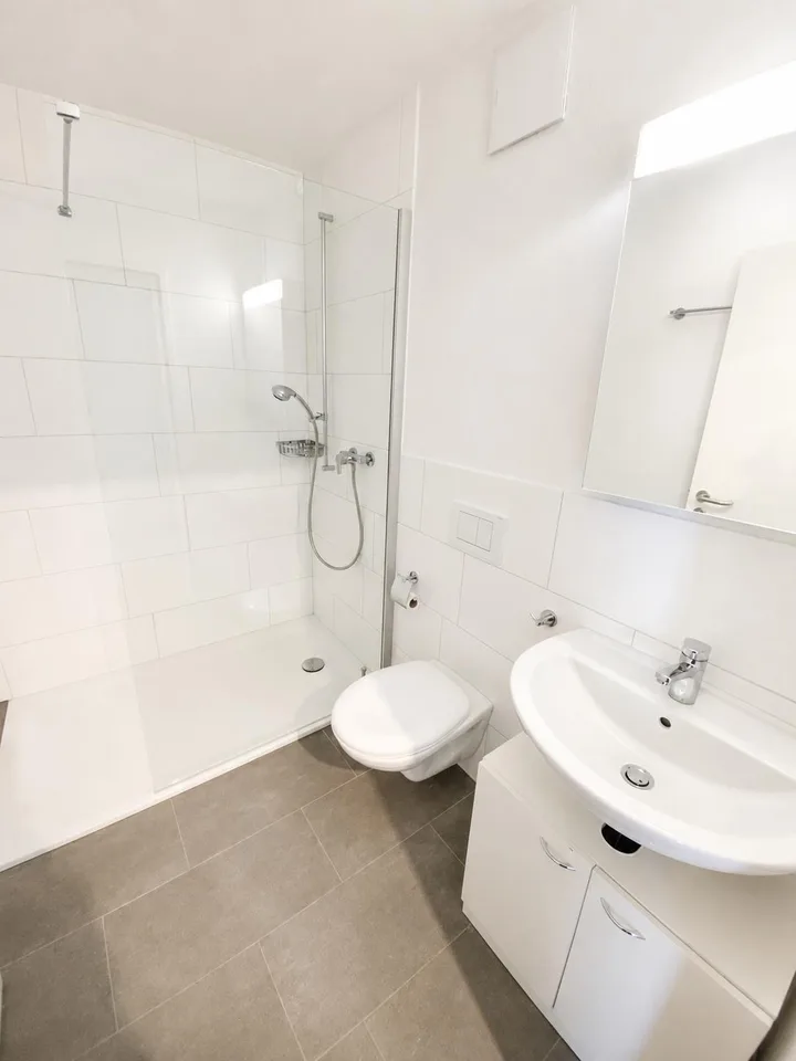 moderne Single-Wohnung an guter Lage