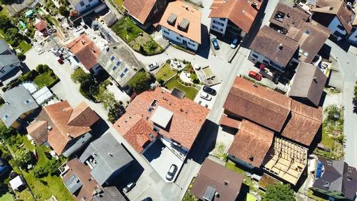 5 „Die nicht Alltägliche“  3-Zimmer-Dach-/Galeriewohnung mit Balkon