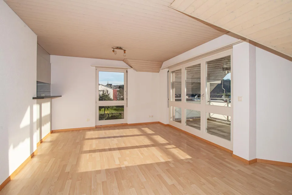 Gemütliche 3-Zimmer-Dachwohnung im Grünen