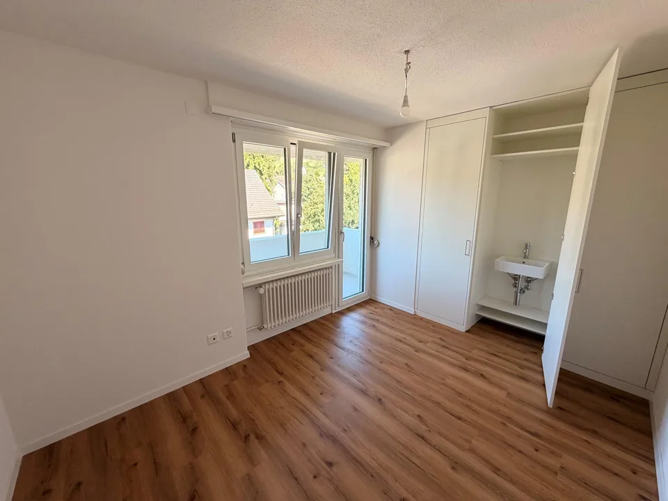Komplett sanierte Wohnung im Haus Zentrum