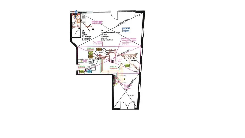 Surface d'env. 90 m2 au rez-de-chaussée