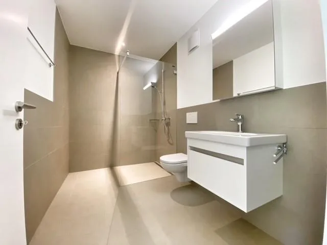 Moderne und gemütliche 3½-Zimmer-Wohnung im Grünen