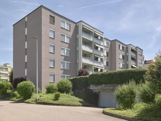 Abstellplatz in Kleindöttingen AG zu vermieten