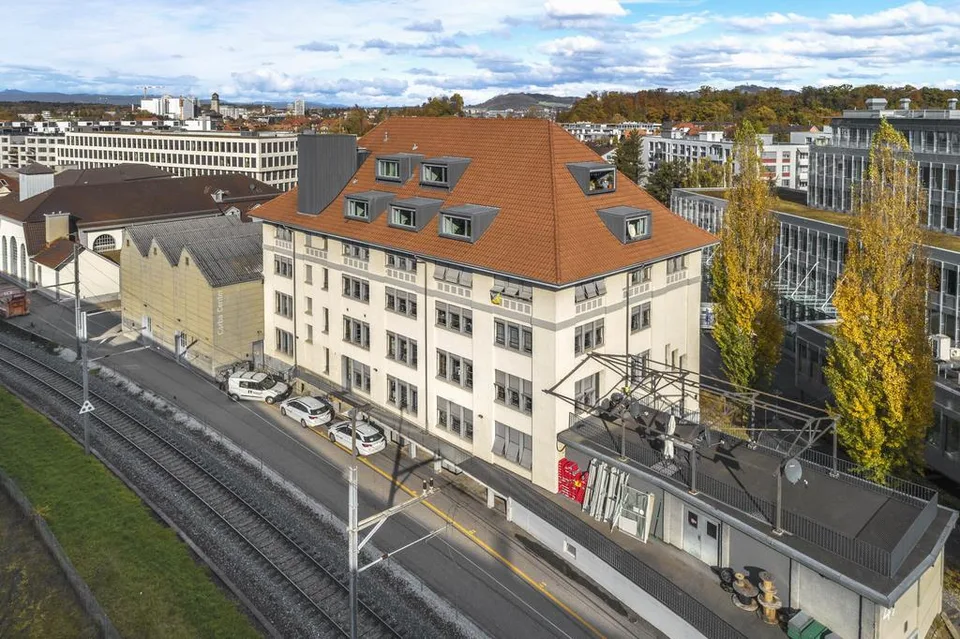 Einzigartige Gewerbehalle mit historischem Charme inkl. Bürofläche