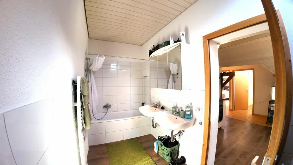 Idyllische 3-Zimmer Dachwohnung