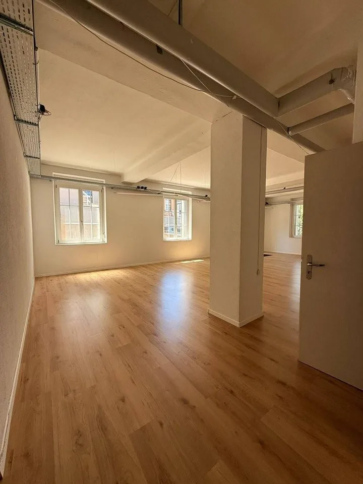 Gewerberaum inkl. Garage und eigenem Vorplatz zu vermieten – Foto 6 von 12