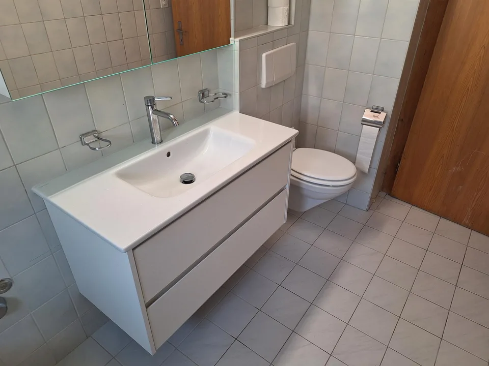 Grosszügige, schöne 4.5-Zimmerwohnung an Top-Lage auf der Breite