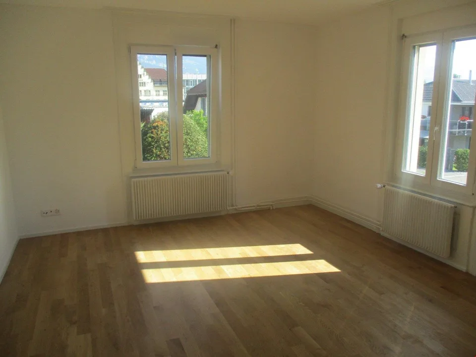 Schöne 3-Zimmer Wohnung zu vermieten – photo 6 of 7