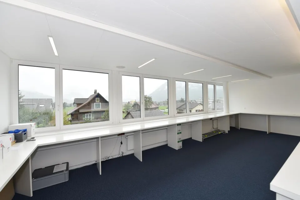 Büro- und Gewerberäume mit Schulungsraum, Coworking – photo 6 of 8