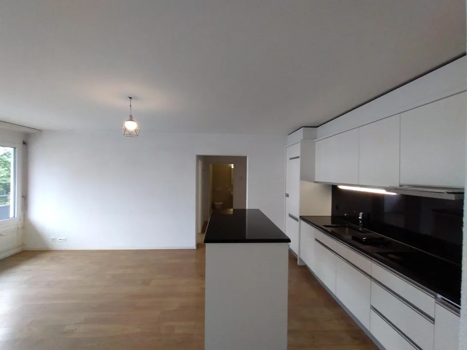 zentrale Wohnung sucht Mieterschaft
