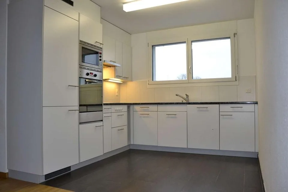 Grosszügige, moderne Wohnung am Parkweg in Rothrist!
