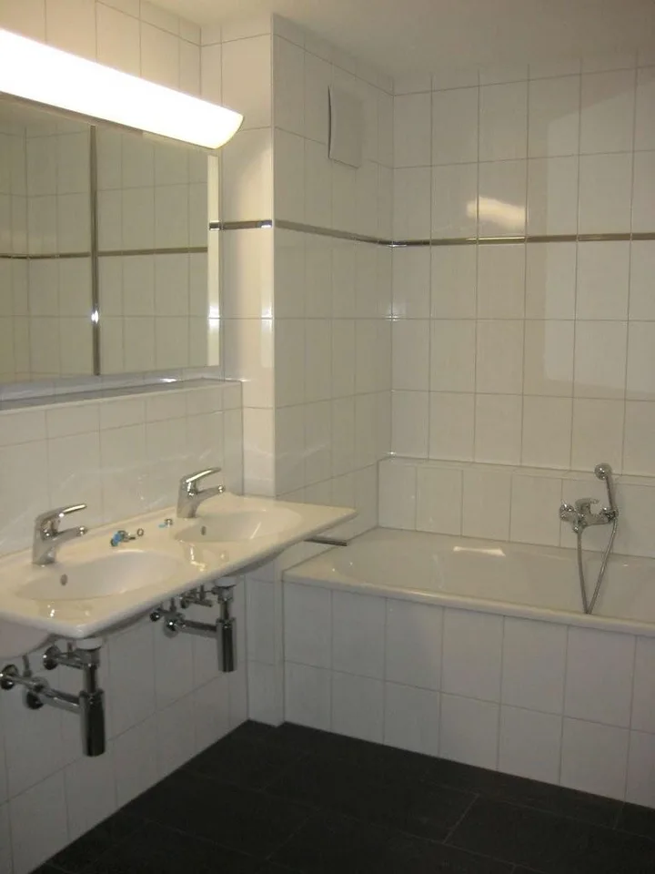 Grosszügige, moderne Wohnung am Parkweg in Rothrist!
