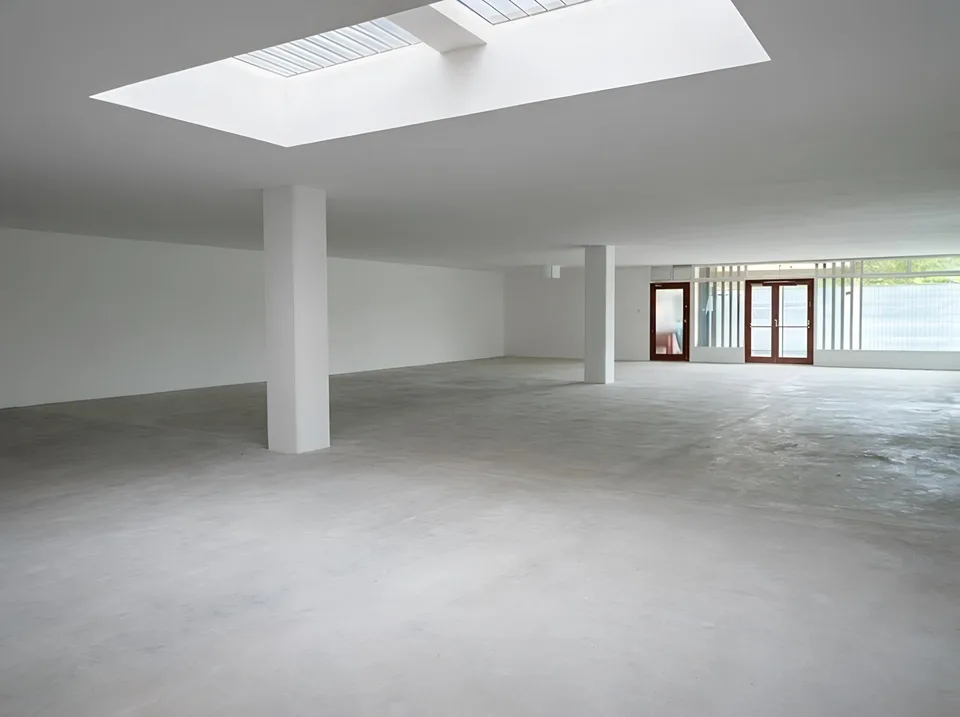 Büro-/Gewerbe-/Verkaufsfläche im EG zu vermieten , ZH-Grünau Altstette