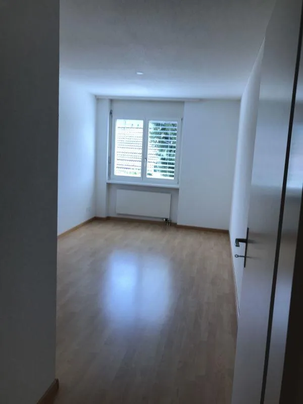Gemütliche 4.5-Zimmerwohnung an ruhiger Lage!