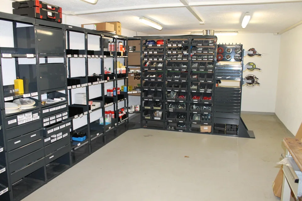 Startklar für Ihr Gewerbe - 169 m² an gut sichtbarer Lage in Gwatt – photo 6 sur 6