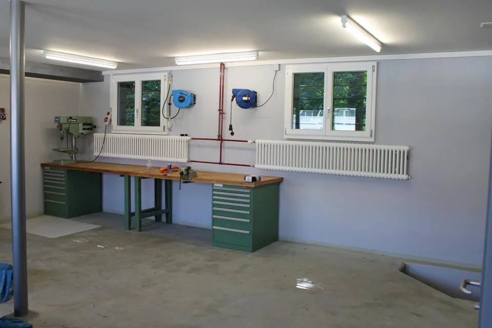 Startklar für Ihr Gewerbe - 169 m² an gut sichtbarer Lage in Gwatt