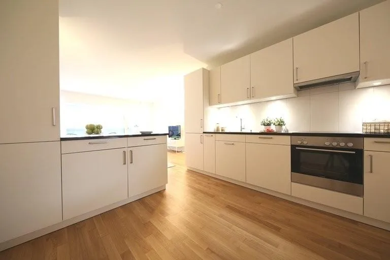 Moderne 3.5-Zimmerwohnung mit Balkon