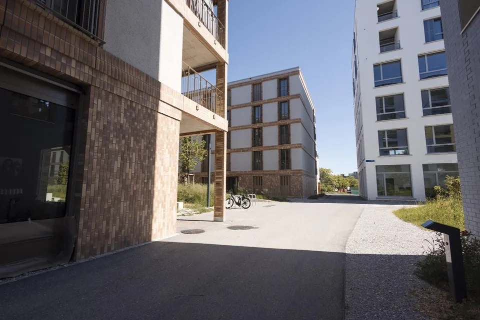 Bureaux modernes avec vue sur le Lac !