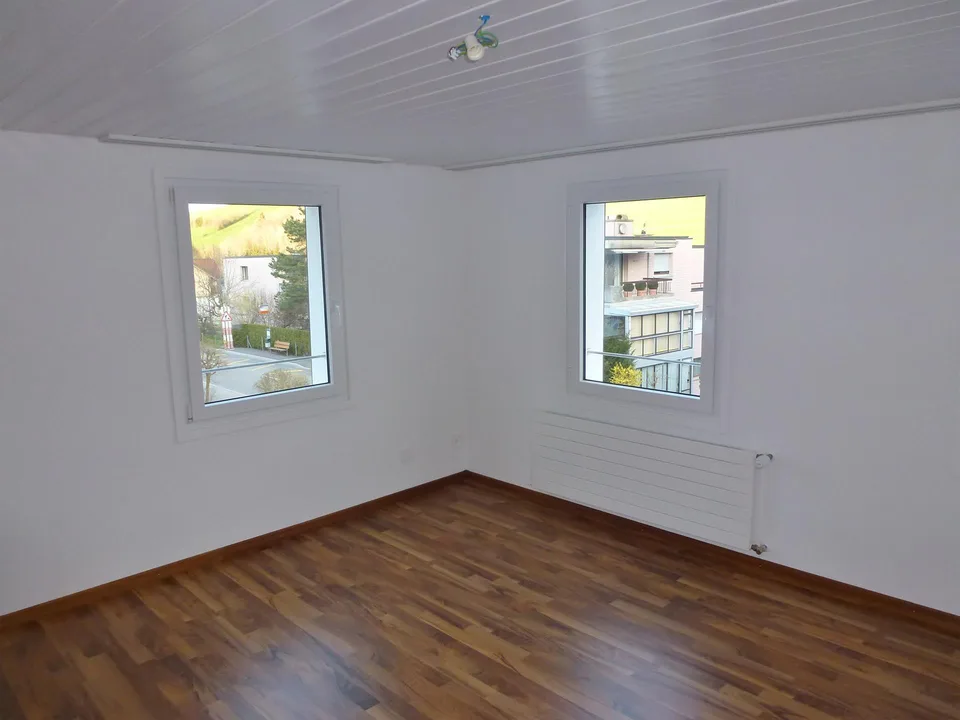 4.5-Zimmer-Wohnung mit grosser Terrasse und fantastischer Aussicht