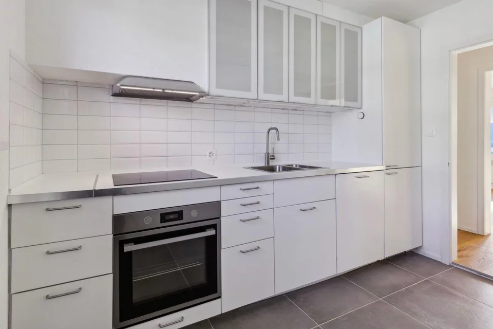 helle 3.5 Zimmer Wohnung in Rickenbach b Wil