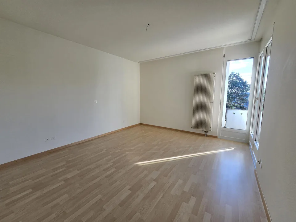 Helle Wohnung mit zwei Balkonen – ruhig und familienfreundlich