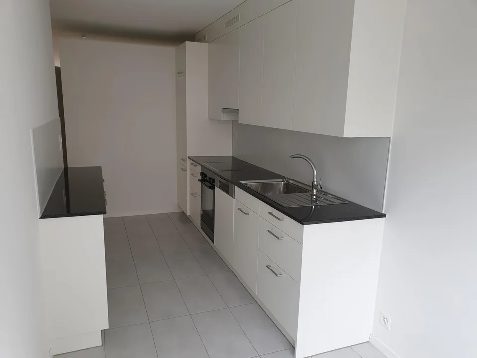Moderne 3.5-Zimmerwohnung mit Balkon