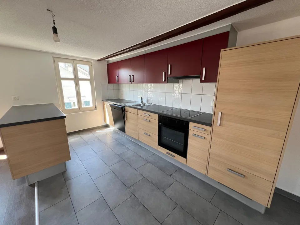 Wohnen mit Charme – frisch gestrichene Wohnung an zentraler Lage