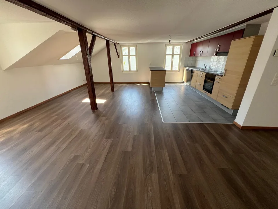 Wohnen mit Charme – frisch gestrichene Wohnung an zentraler Lage
