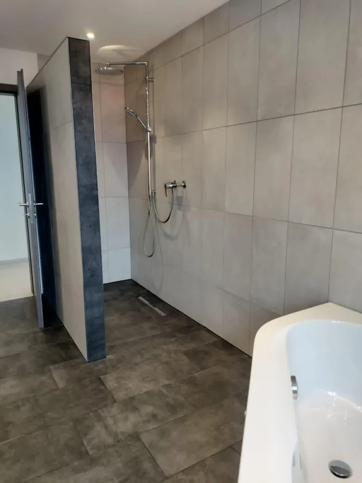 Grosszügige 5.5-Zimmer-Wohnung im Grünen