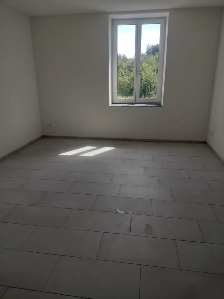 Grosszügige 5.5-Zimmer-Wohnung im Grünen