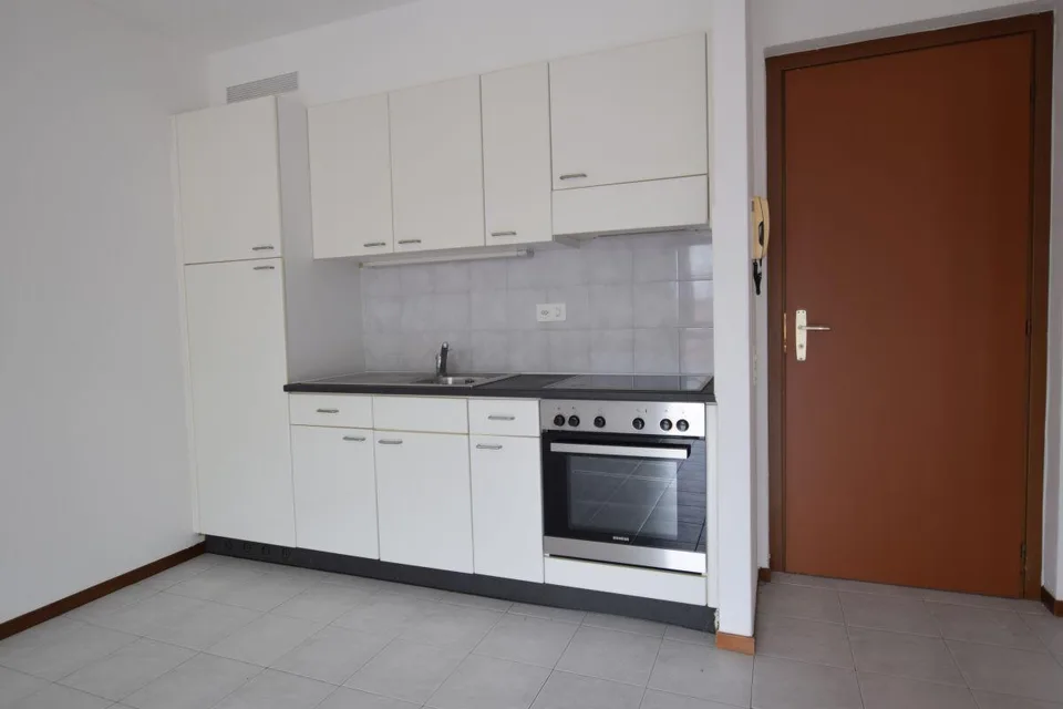 Affittasi 2.5 locali | 2.5-Zimmer-Wohnung zu vermieten | 2.5-Room A...