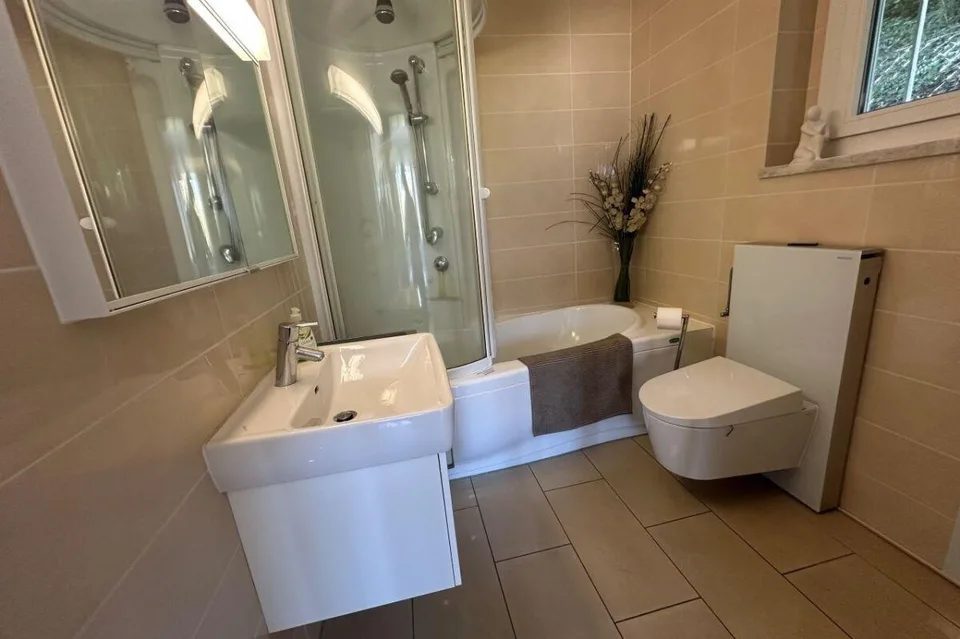 Appartamento ammobiliato 2.5 locali con splendida vista lago
